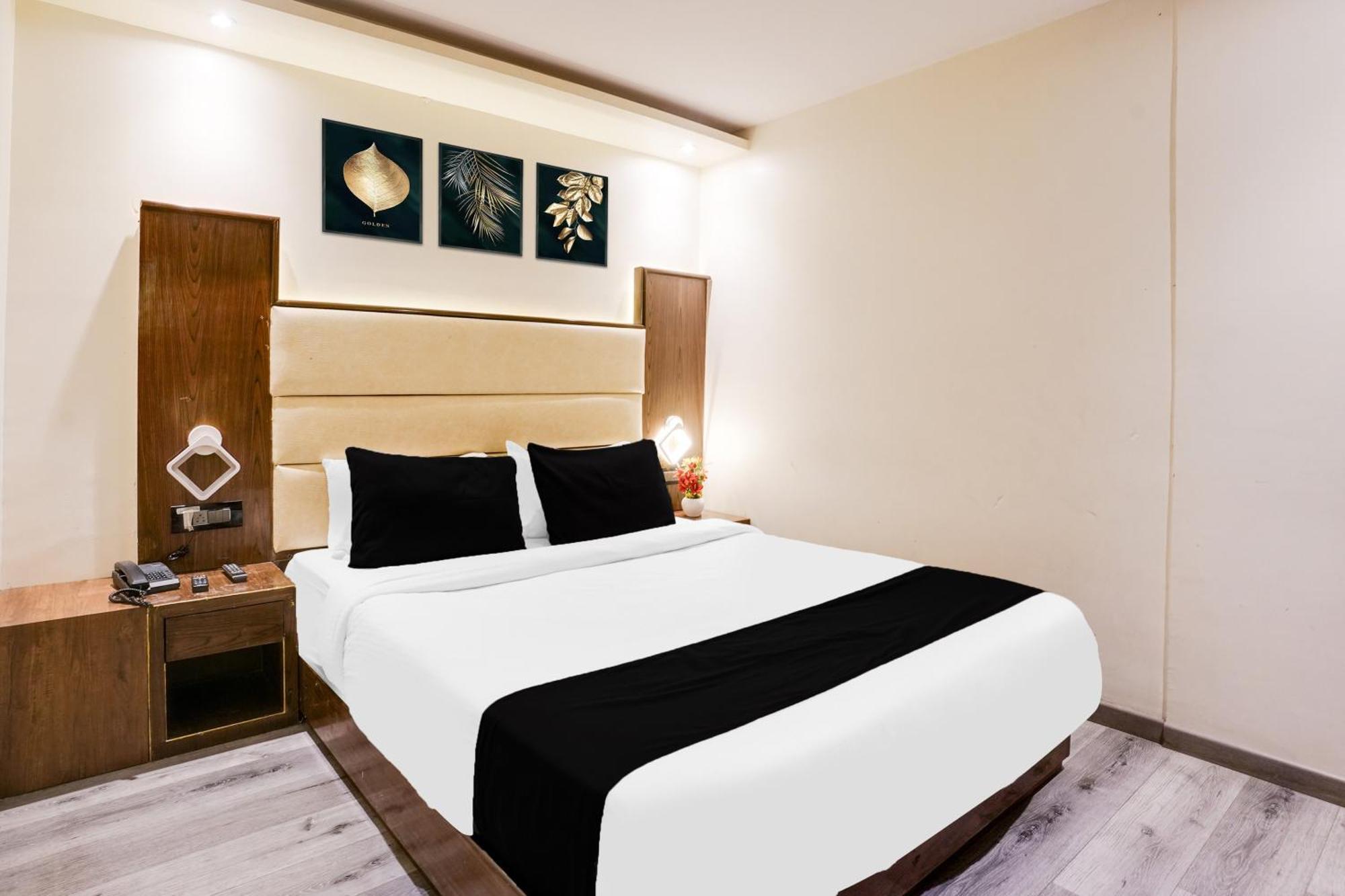 Super Collection O Andheri Near Western Express Highway Mumbai Bagian luar foto