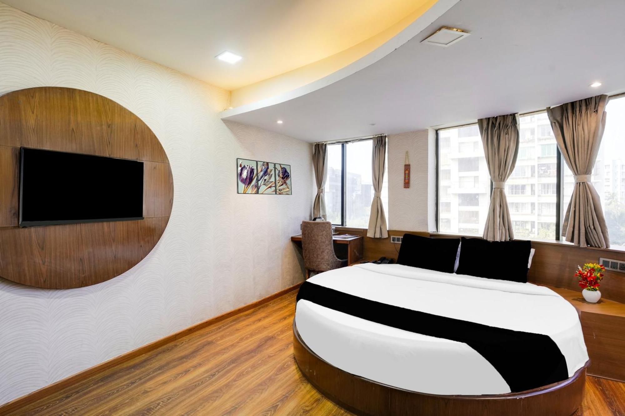 Super Collection O Andheri Near Western Express Highway Mumbai Bagian luar foto