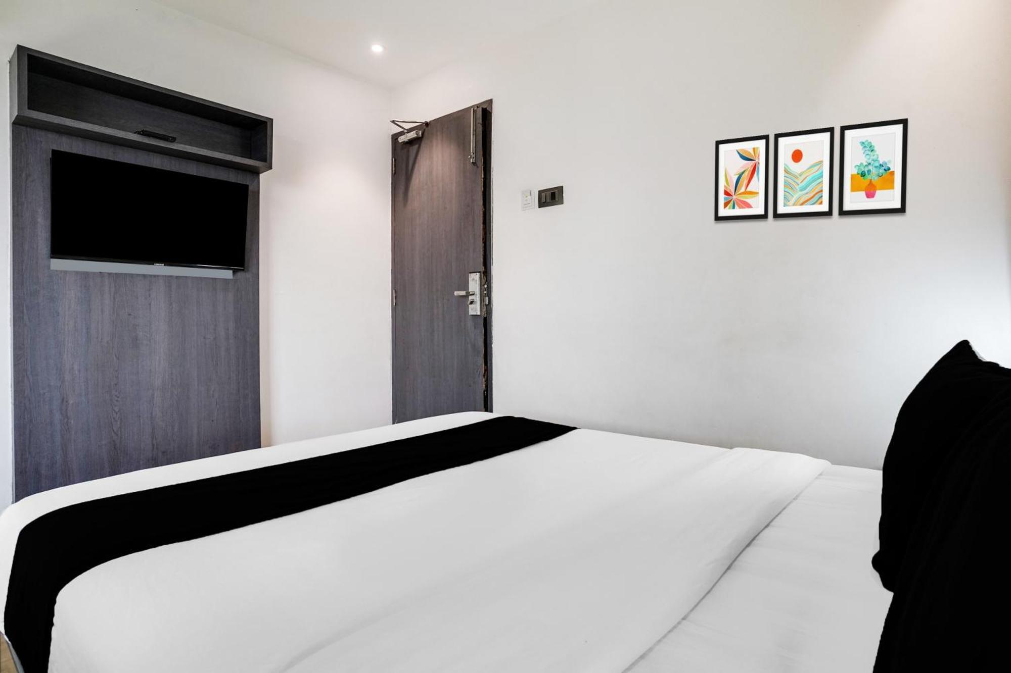 Super Collection O Andheri Near Western Express Highway Mumbai Bagian luar foto